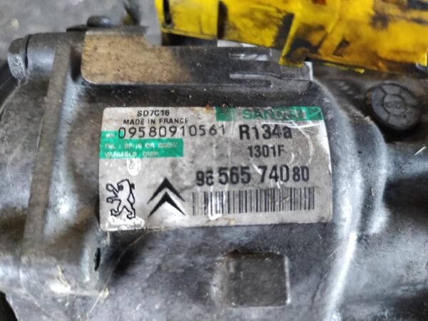 Compresor aire acondicionado Peugeot 407 2.0 HDi (136 cv) - Imagen 4