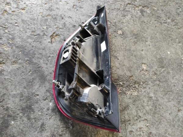 Piloto trasero derecho Renault Scenic III 1.6 DCI (JZ00) (JZ12) (130 CV) - Imagen 2
