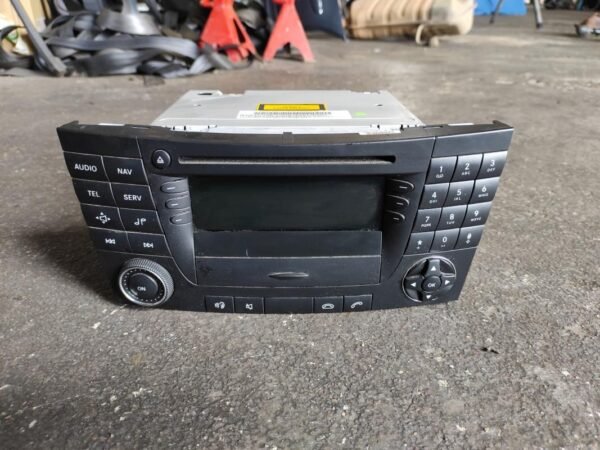 Sistema audio / Radio CD Mercedes Benz Clase E (W211) E 280 CDI (190 cv)