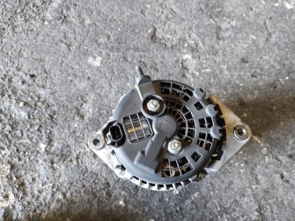 Alternador Chevrolet Cruze Combi (Versión 2013) 2.0 TD (163 cv) - Imagen 3