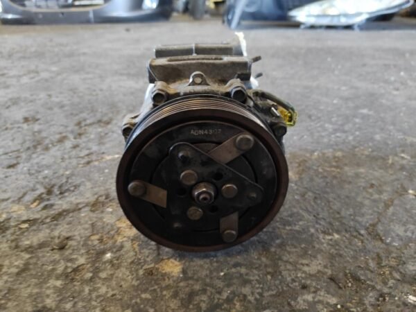 Compresor aire acondicionado Peugeot 407 2.0 HDi (136 cv) - Imagen 3