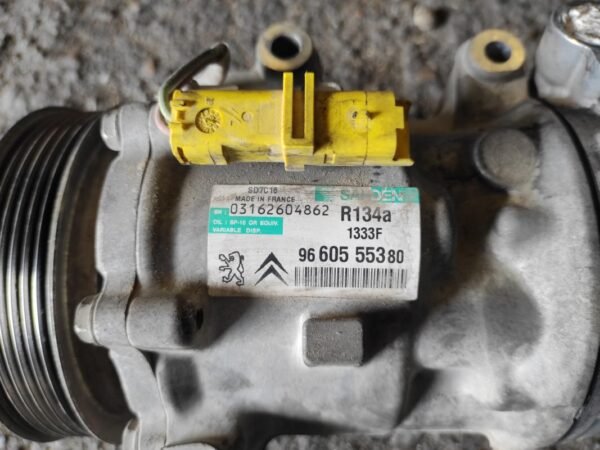 Compresor aire acondicionado Citroen C5 II (Fase I, 2008) 2.0 HDi (136 cv) Automatico - Imagen 4
