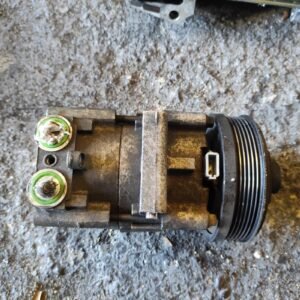 Compresor aire acondicionado Ford Mondeo II Hatchback 2.0 TDCi (130 cv)