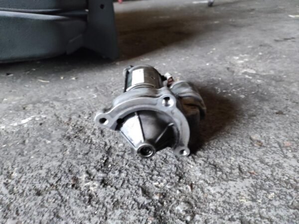 Motor de arranque Citroen C4 I Grand Picasso (Fase II, 2010) 2.0 HDI (150 cv) - Imagen 2