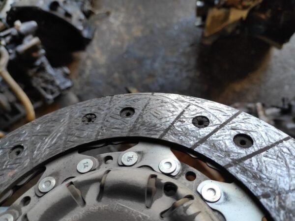 Kit embrague Ford Mondeo III Hatchback 2.0 TDCi (140 cv) - Imagen 2