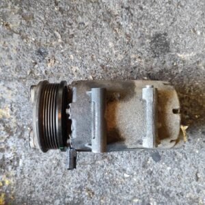 Compresor aire acondicionado Ford Mondeo III Hatchback 2.0 TDCi (140 cv)