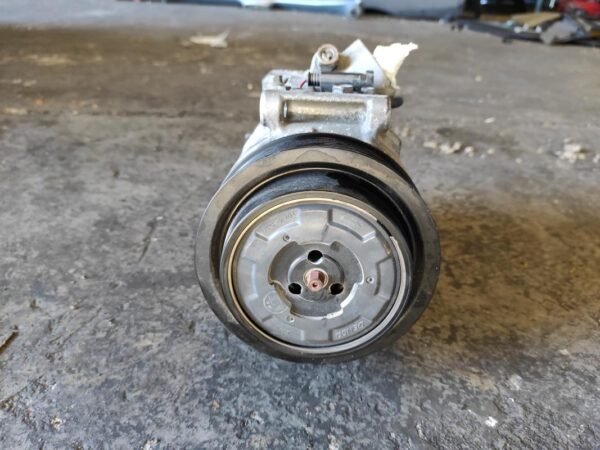 Compresor aire acondicionado Mercedes Benz Clase C (W203) C 180 Kompresor (203.046) (143 cv) - Imagen 3