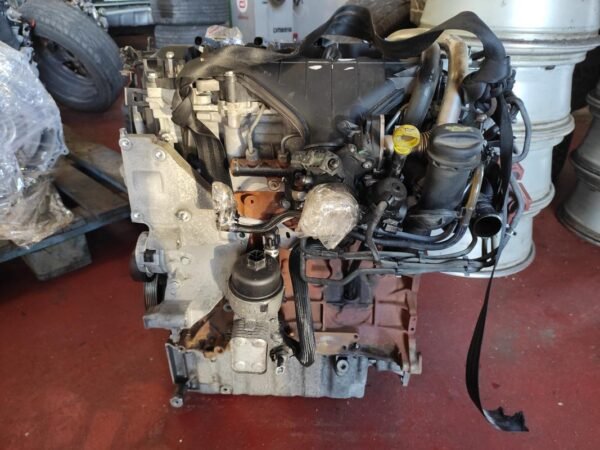 Motor Ford Mondeo III Hatchback 2.0 TDCi (140 cv) - Imagen 2