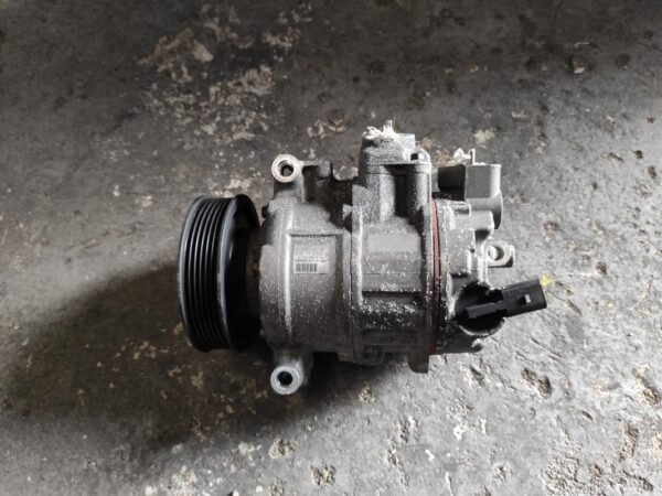 Compresor aire acondicionado Audi TT Coupe (8J) 3.2i V6 24V (250 cv) quattro - Imagen 2