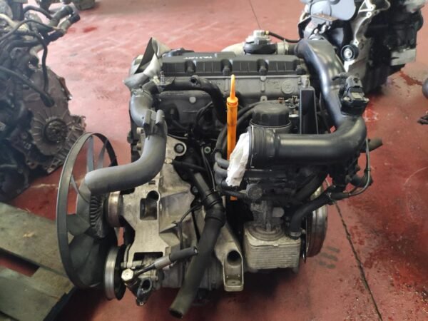 Motor Volkswagen Passat (B5) 1.9 TDI (130 cv) - Imagen 2