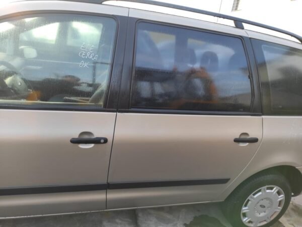 Puerta trasera izquierda Ford Galaxy (WGR) 1.9 TDI (130 cv)