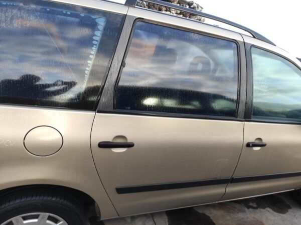 Puerta trasera derecha Ford Galaxy (WGR) 1.9 TDI (130 cv)