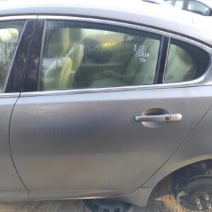 Puerta trasera izquierda Jaguar XF (X250) 2.7D (207 cv)