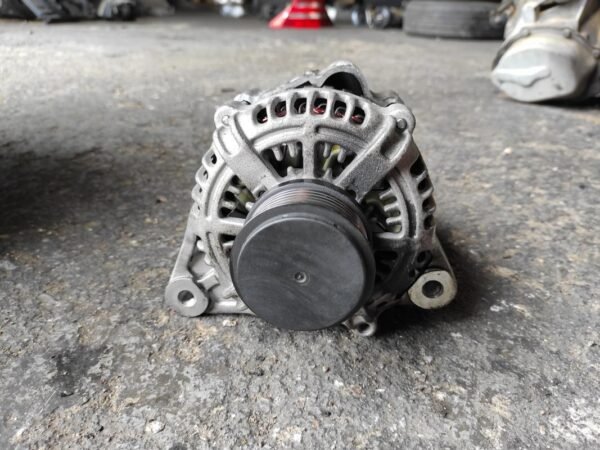 Alternador Hyundai Tucson 2.0 16V CRDi 4WD (140 cv) - Imagen 2