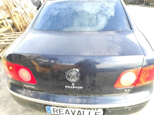 Porton trasero Volkswagen Phaeton 4.9 V10 TDI (313 cv)