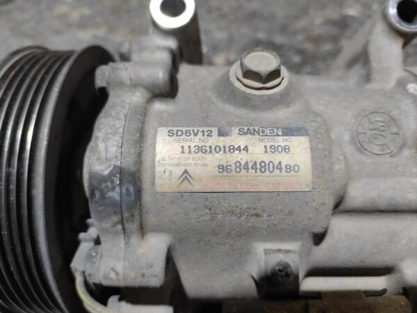 Compresor aire acondicionado Citroen C3 I (Fase II, 2005) 1.1i (60 cv) - Imagen 4
