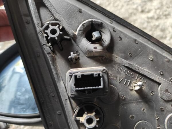 Retrovisor izquierdo Renault Laguna III 2.0 dCi FAP (150 cv) - Imagen 4