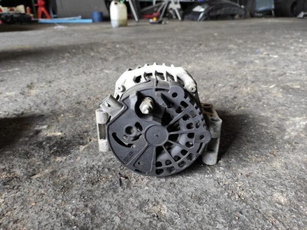 Alternador Opel Corsa D (Versión 2011) 5-puertas 1.3 DTC (75 cv) - Imagen 3