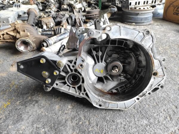 Caja cambios Suzuki Swift III (MZ, EZ) 1.3 DDiS (RS 413D) (69 cv) - Imagen 2