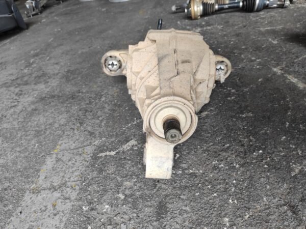 Diferencial trasero Volkswagen Touareg II (7P5) 3.0 V6 TDI (204 cv) BMT 4MOTION - Imagen 4