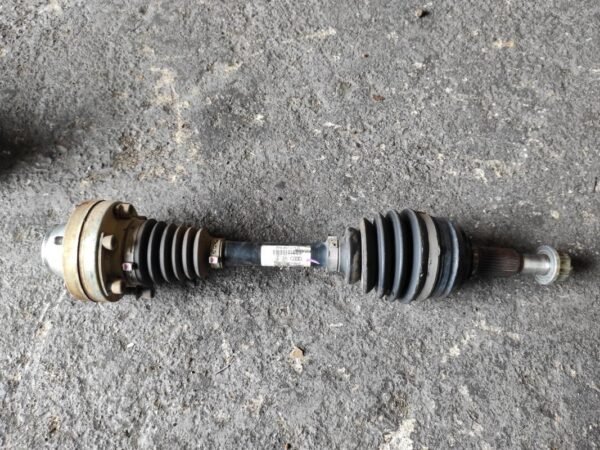 Transmisión delantera izquierda Volkswagen Touareg II (7P5) 3.0 V6 TDI (204 cv) BMT 4MOTION