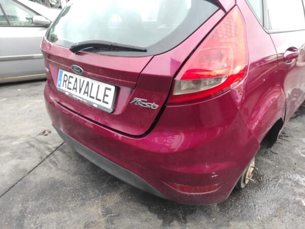 Paragolpe trasero Ford Fiesta VII 1.4 tdci (69cv) - Imagen 3