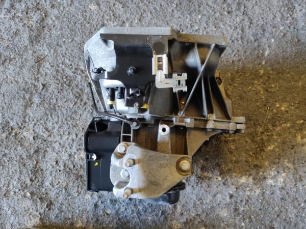 Caja cambios Ford Fiesta VII 1.4 tdci (69cv)