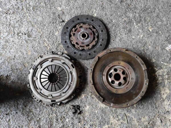 Kit embrague Ford Galaxy (WGR) 1.9 TDI (116 cv) - Imagen 3