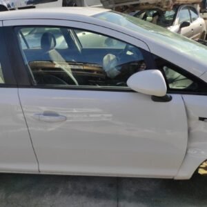Puerta delantera derecha Opel Corsa D (Versión 2011) 5-puertas 1.3 DTC (75 cv)