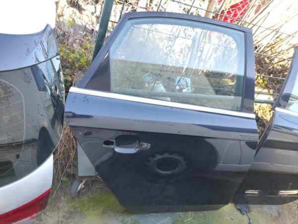 Puerta trasera derecha Audi A4 (B8 8K) 2.0 TDI (143 cv)