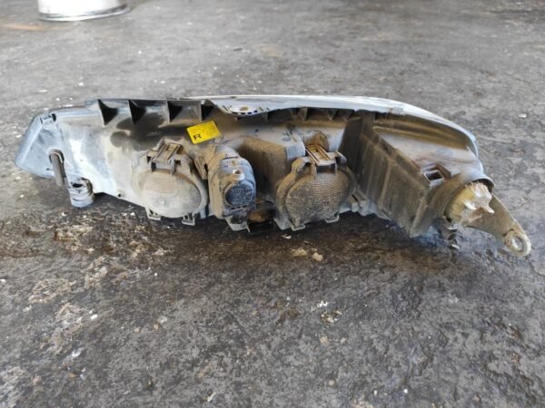 Faro derecho Peugeot 406 (8) 2.0 HDI (110 cv) - Imagen 2