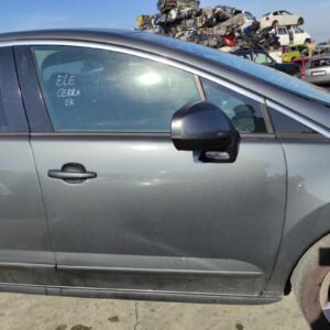 Puerta delantera derecha Peugeot 3008 HDI 110 (109 CV)
