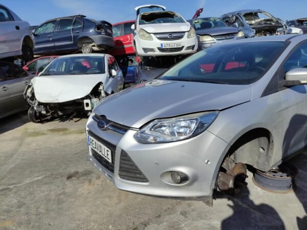 Morro completo Ford Focus III Hatchback 1.6 TDCi (115 cv) - Imagen 2