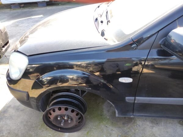 Aleta Delantera Izquierda Kia Rio II Hatchback (JB) 1.5 CRDi (109 cv)