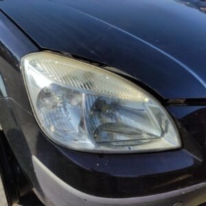 Faro derecho Kia Rio II Hatchback (JB) 1.5 CRDi (109 cv)