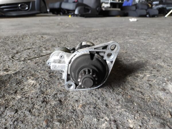 Motor de arranque Volkswagen Golf VI 1.6 TDI (105cv) - Imagen 2