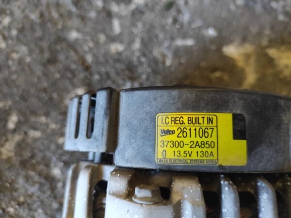 Alternador Kia Carens IV 1.7 16V CRDi (115 cv) - Imagen 4