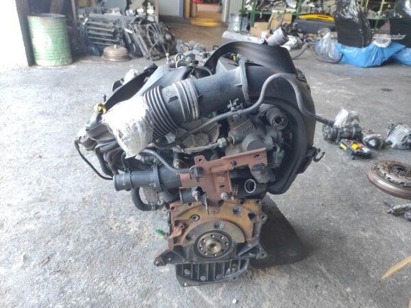 Motor Citroen C4 I Grand Picasso (Fase I, 2006) 2.0 HDi (136 cv) FAP Automatico - Imagen 3