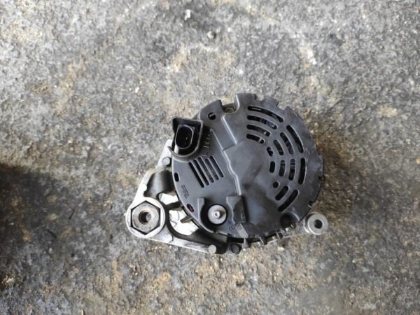 Alternador Audi A4 Avant (B6 8E) 2.5 TDI V6 (163 cv) Multitronic - Imagen 3