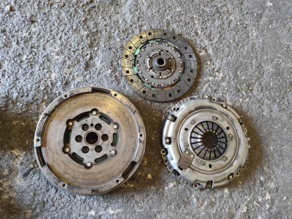 Kit embrague Ford Grand C-MAX 1.6 Duratorq TDCi (115 cv) DPF - Imagen 3