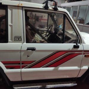 Puerta delantera derecha Isuzu Trooper (UBS) 2.8 TD (UBS55) (106 cv)