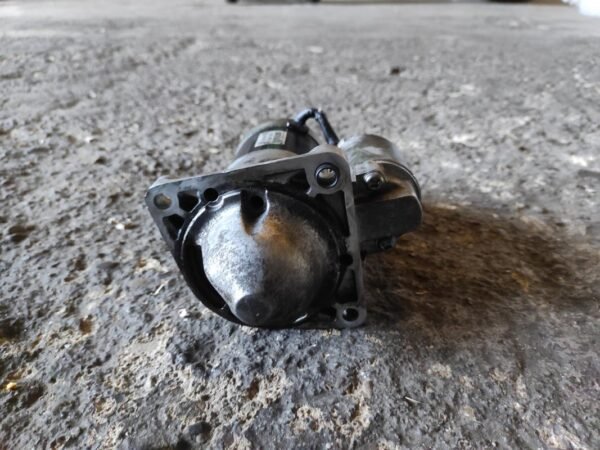 Motor de arranque Opel Insignia Hatchback 2.0 CDTI (131 cv) DPF - Imagen 2