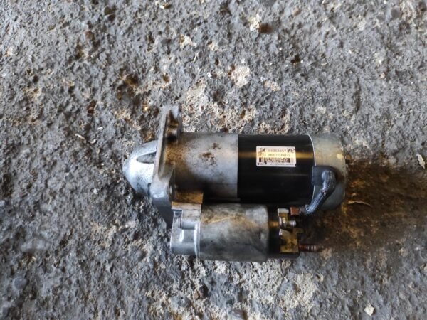 Motor de arranque Opel Insignia Hatchback 2.0 CDTI (131 cv) DPF