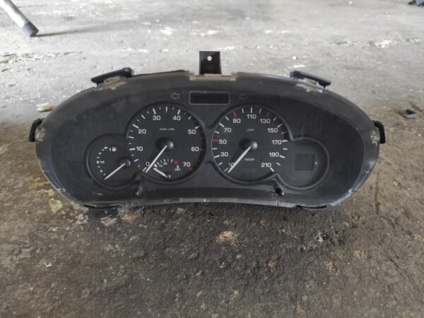 Cuadro de instrumentos Citroen Berlingo I (Versión 2002) 1.6 HDi (75 cv) FAP