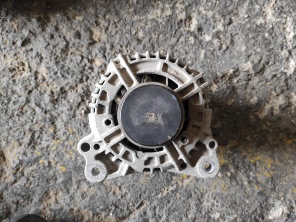 Alternador Seat Ibiza IV 1.6 TDI (105cv) - Imagen 2