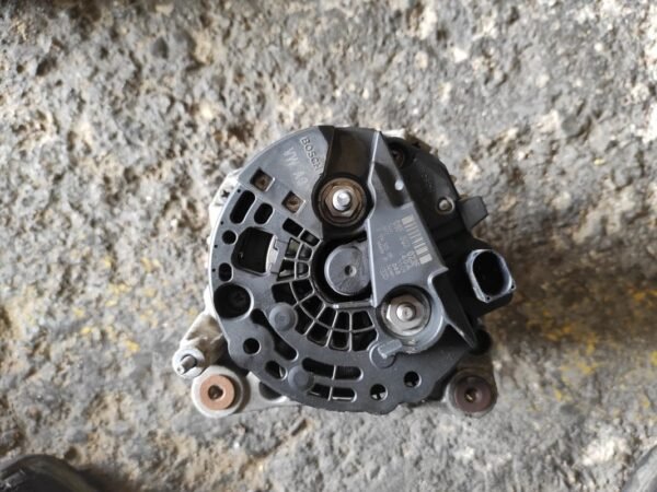 Alternador Seat Ibiza IV 1.6 TDI (105cv) - Imagen 3