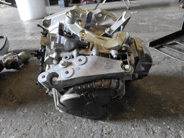 Caja cambios Opel Astra H GTC 1.7 CDTI (110 cv) - Imagen 3