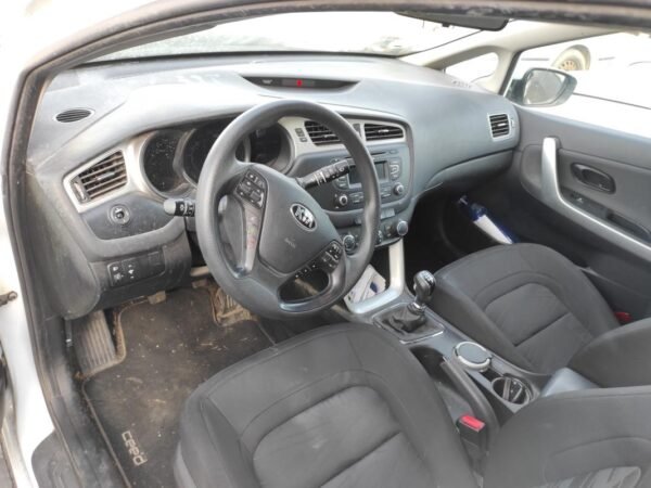 Despiece Kia Cee'd II 1.4D 16V CRDi (90 cv) 2014 - Imagen 5