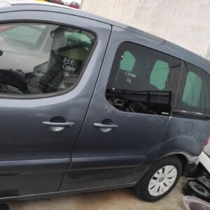 Puerta lateral corredera izquierda Citroen Berlingo II 1.6 HDi (90  cv)