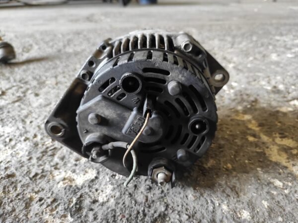 Alternador Opel Movano Combi (J9) 2.5 D (80 cv) - Imagen 3